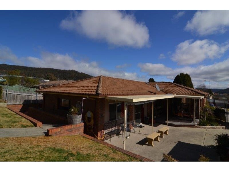 7 Eddy Street, Lithgow NSW 2790