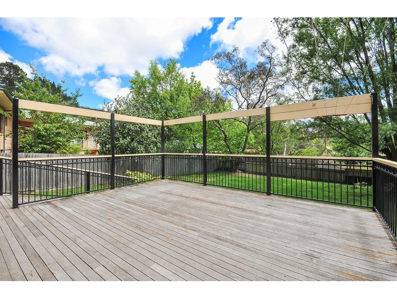 8 Denman Parade, Leura NSW 2780