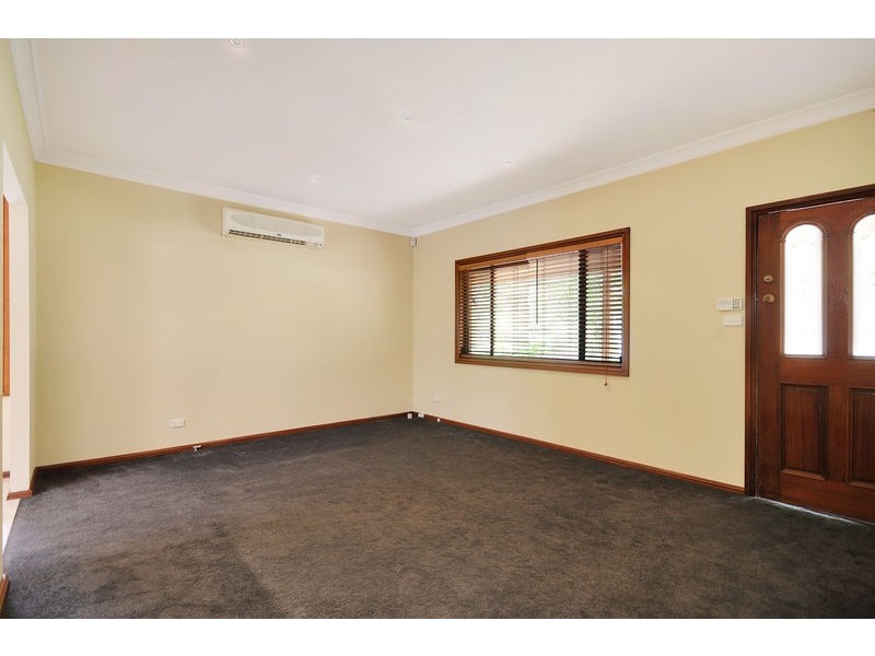8 Denman Parade, Leura NSW 2780