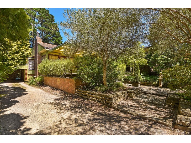 24 Acacia Street, Katoomba NSW 2780