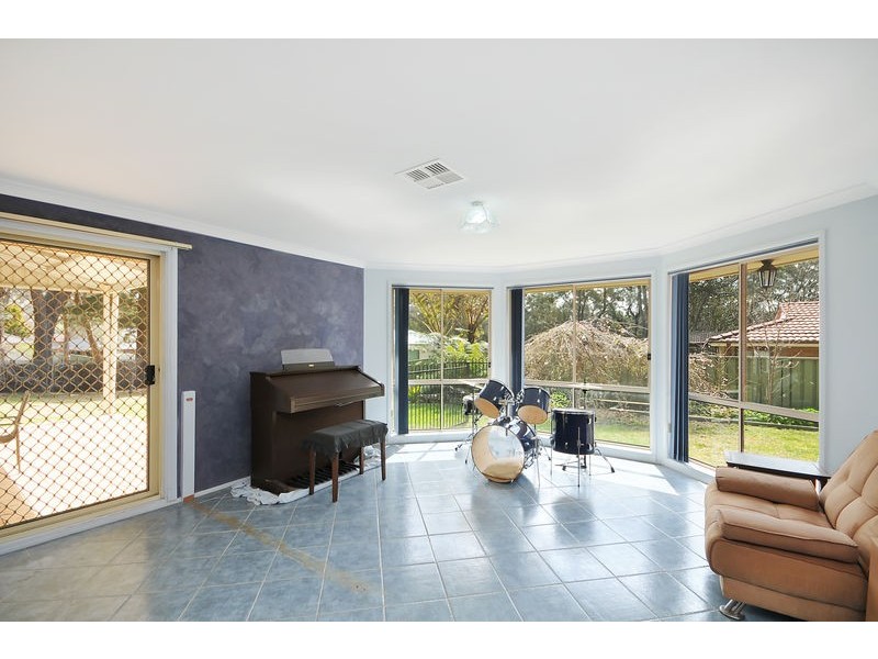 64 Fourth Avenue, Katoomba NSW 2780