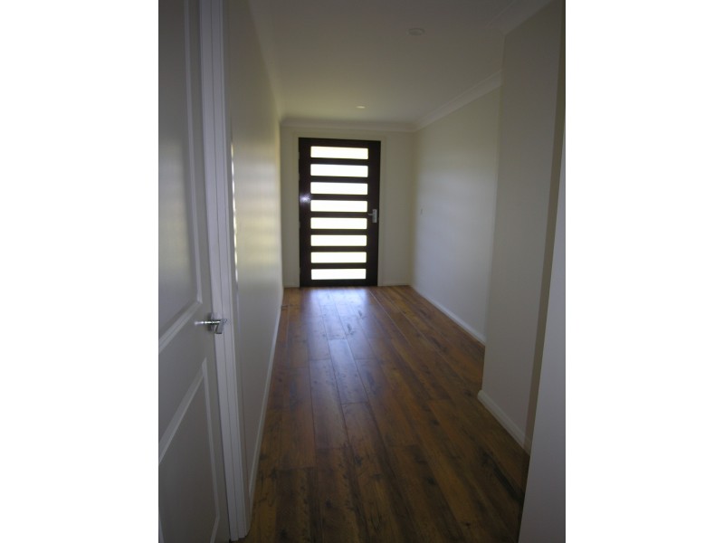 1 Tableland Road, Wentworth Falls NSW 2782