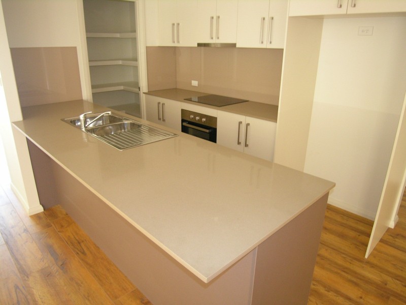 1 Tableland Road, Wentworth Falls NSW 2782