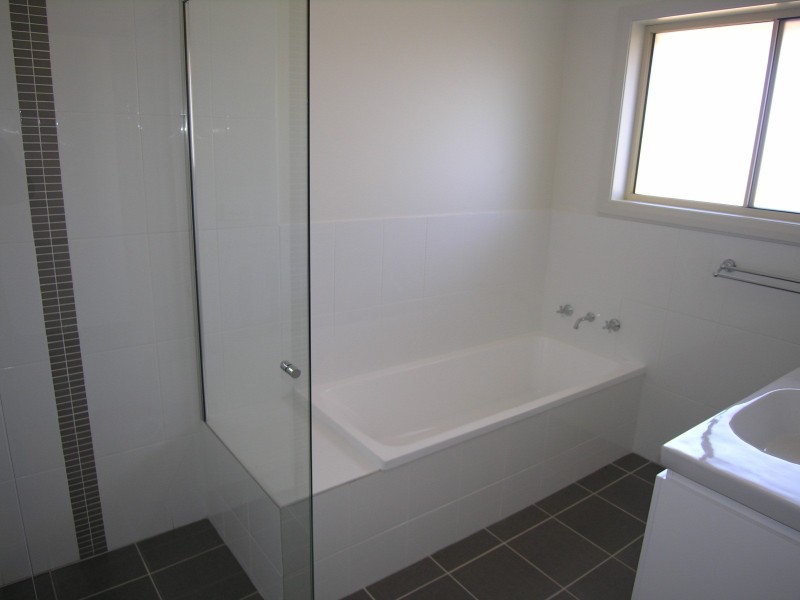 1 Tableland Road, Wentworth Falls NSW 2782