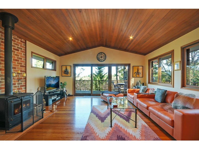 67 Dalrymple Avenue, Wentworth Falls NSW 2782