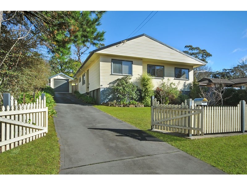 23 Gladstone Road, Leura NSW 2780