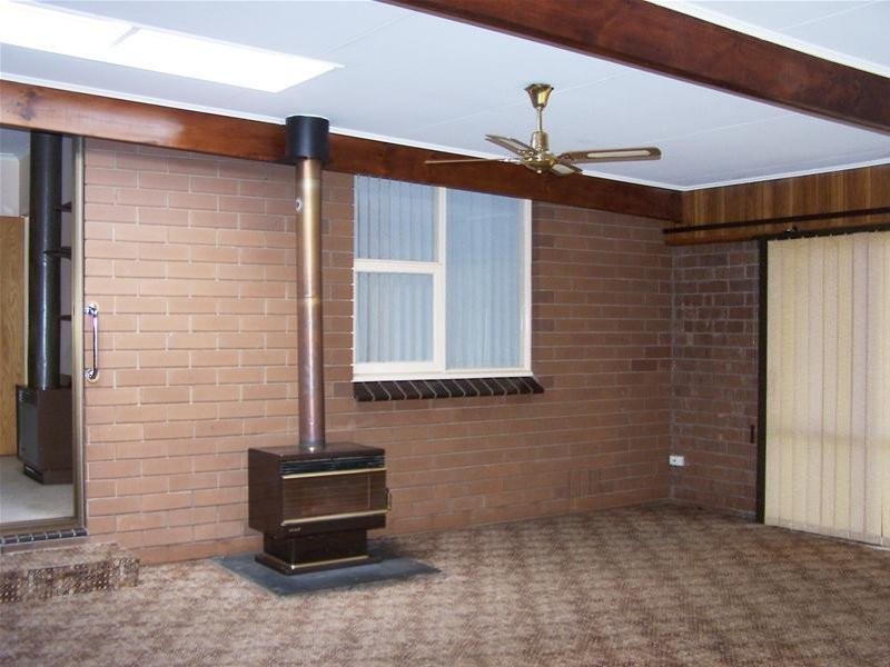 8 Hillcrest Avenue, Mount Gambier SA 5290