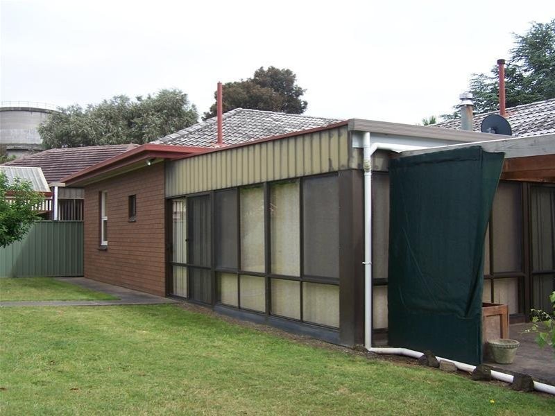 8 Hillcrest Avenue, Mount Gambier SA 5290