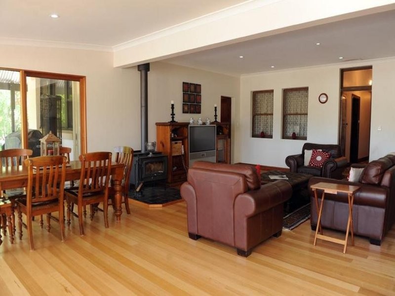 594 Worrolong Road, Worrolong SA 5291