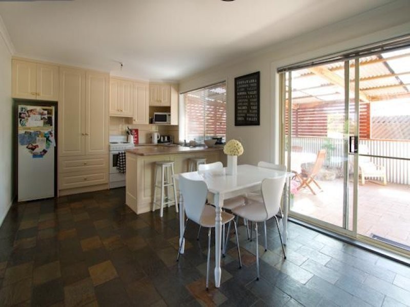 1 Balambool Avenue, Mount Gambier SA 5290