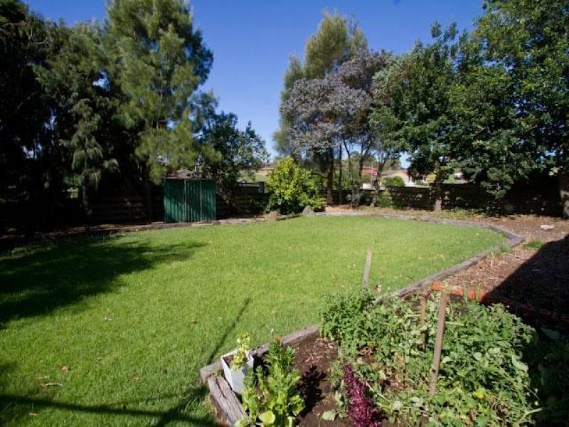 1 Balambool Avenue, Mount Gambier SA 5290