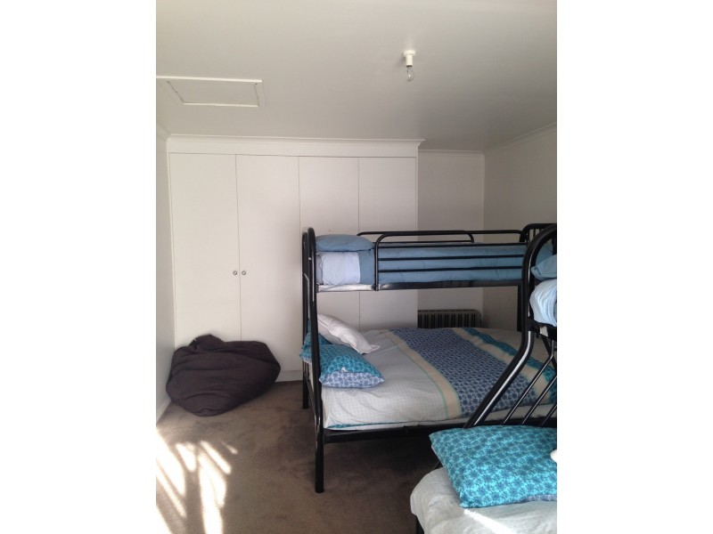 31 Elizabeth Street, Port Macdonnell SA 5291