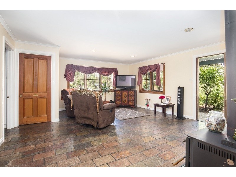 35 Jubilee Highway West, Mount Gambier SA 5290