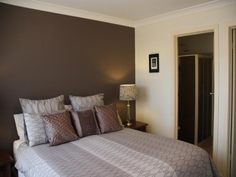 17 Woodcrest Close, Mount Gambier SA 5290