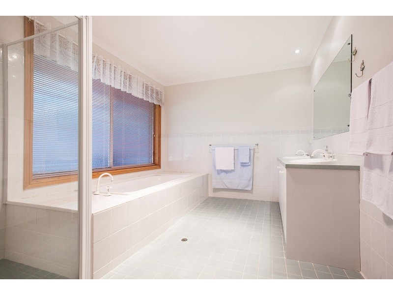 2 Wright Street, Tarpeena SA 5277