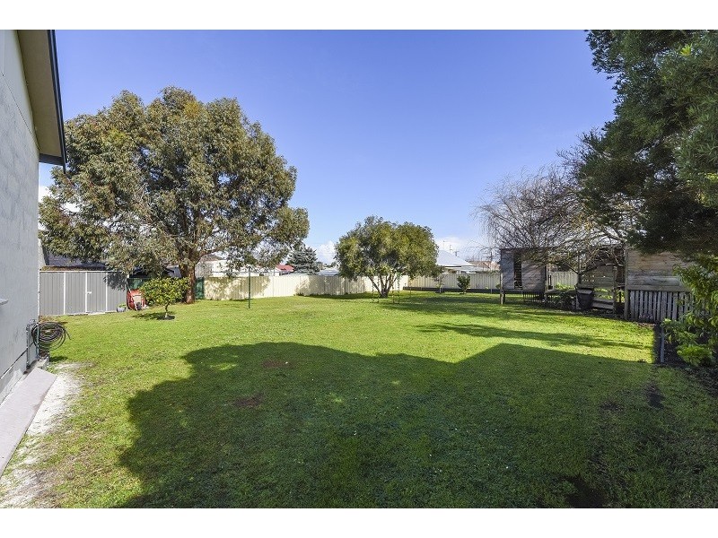33 Lindsay Street, Mount Gambier SA 5290