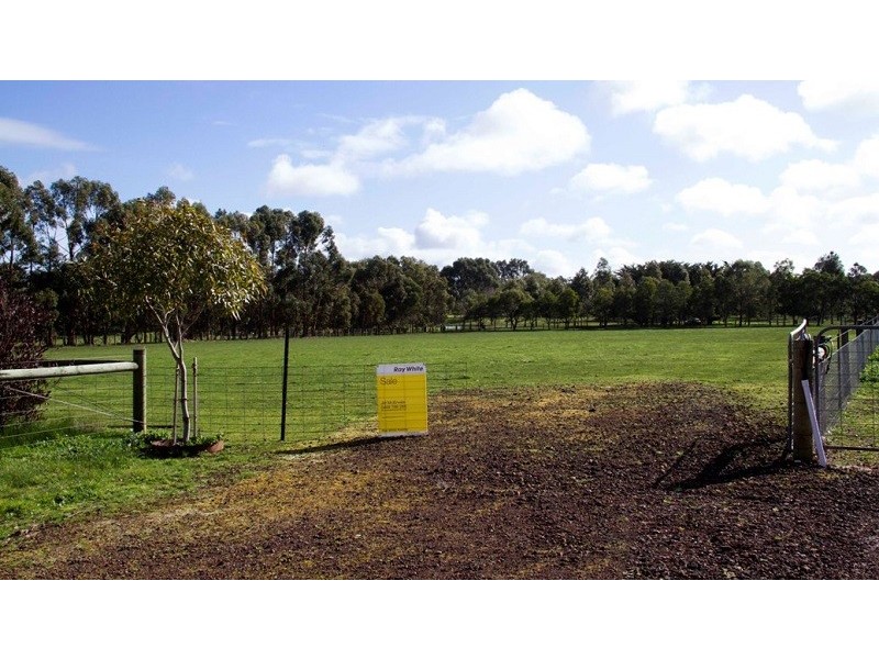 38B Ackerley’s Road, Hamilton VIC 3300