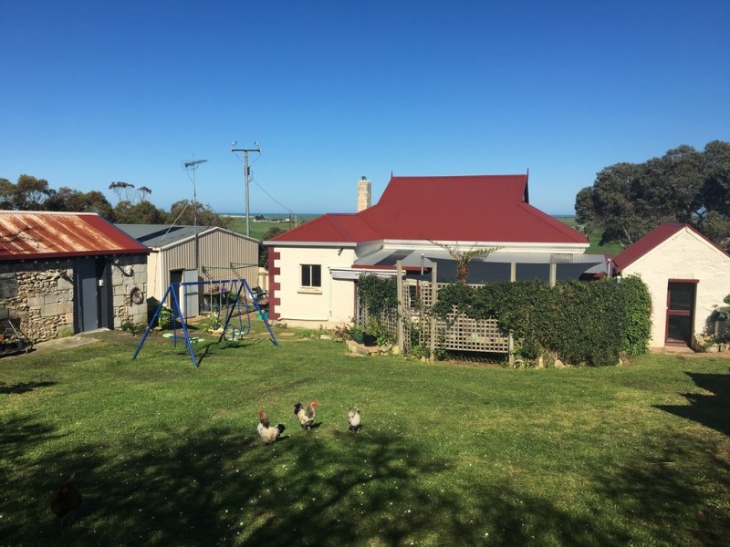 305 Tillers Road, Eight Mile Creek SA 5291