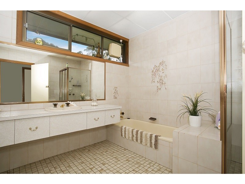 31 Hensley Park Road, Hamilton VIC 3300