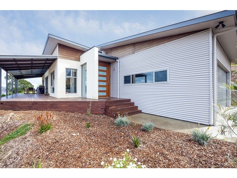 6 Eagle Court, Worrolong SA 5291