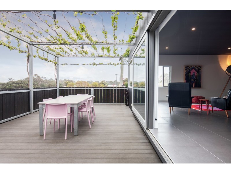 8 Mark Street, Nelson VIC 3292