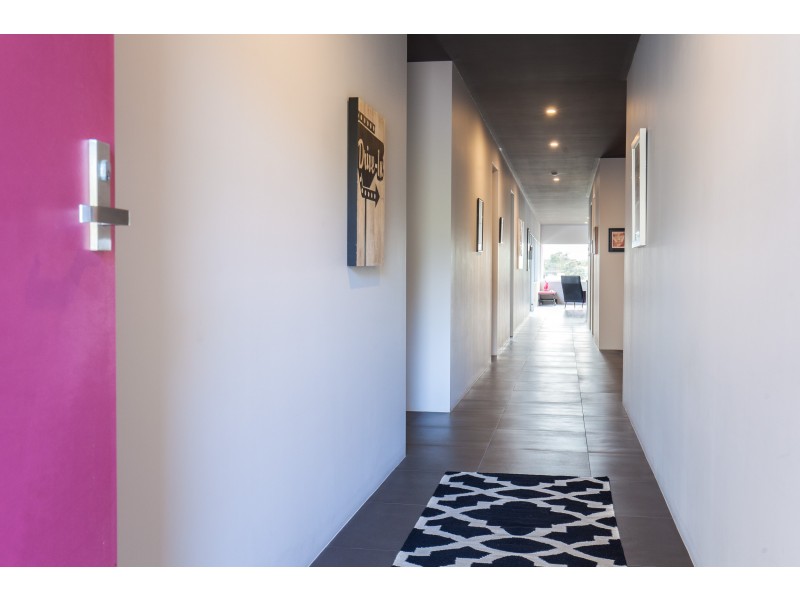 8 Mark Street, Nelson VIC 3292