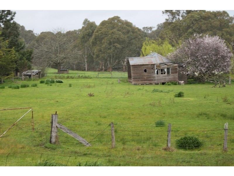 13 Bunbury Street, Cavendish VIC 3314