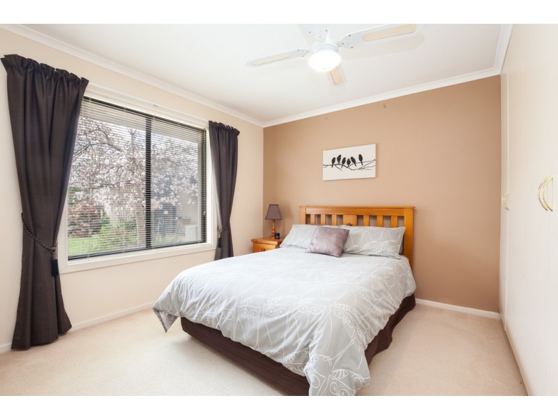 27 Navajo Drive, Mount Gambier SA 5290