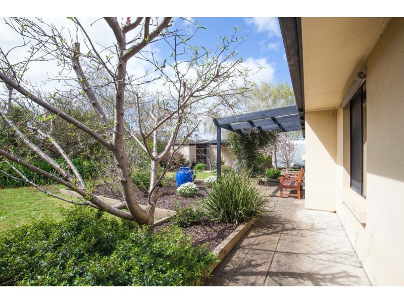 27 Navajo Drive, Mount Gambier SA 5290