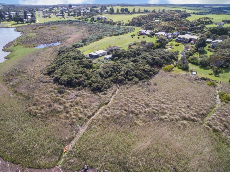 42 Beach Road, Nelson VIC 3292