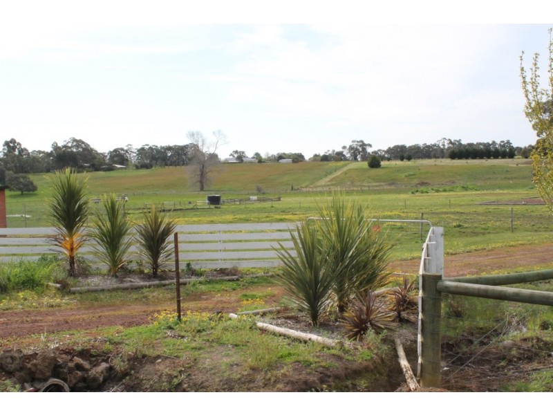 Lot 1/151 Petschels Lane, Hamilton VIC 3300
