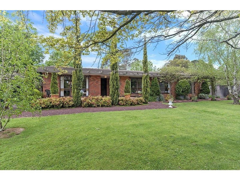 8020 Port Fairy Road, Hamilton VIC 3300