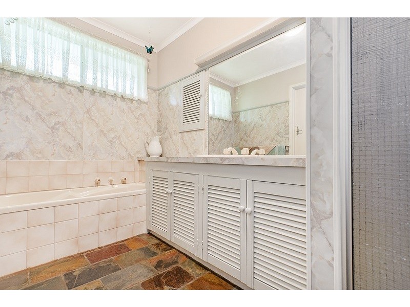 8020 Port Fairy Road, Hamilton VIC 3300