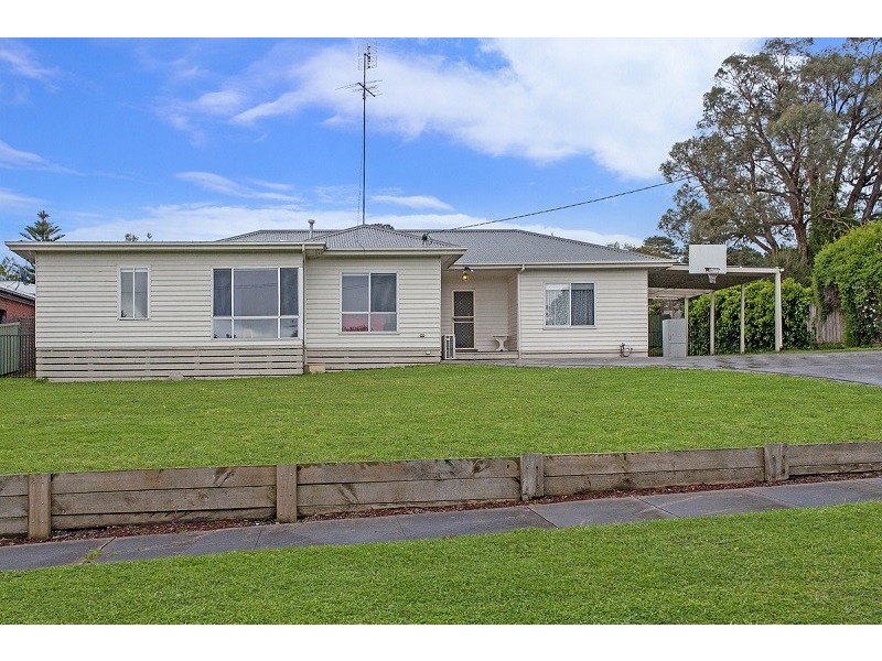 12 Westacott Street, Hamilton VIC 3300