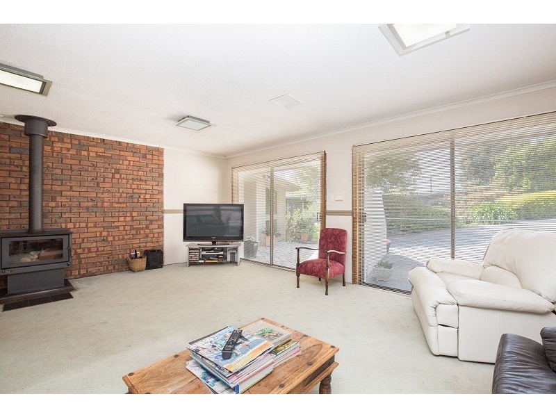 42 Lake Terrace West, Mount Gambier SA 5290