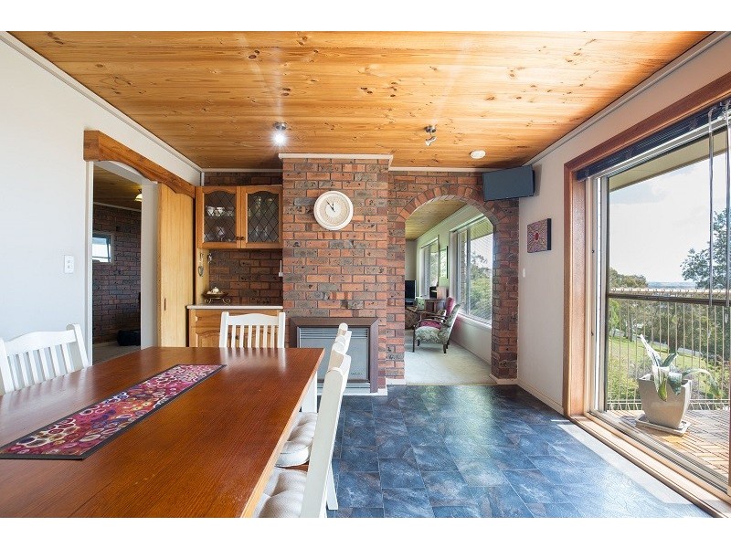 42 Lake Terrace West, Mount Gambier SA 5290