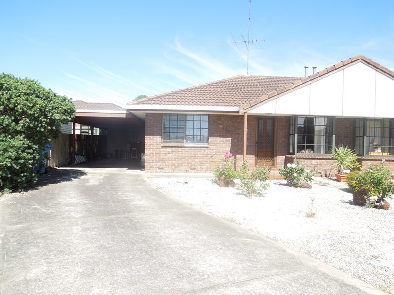 2 of 18 Brigalow Crescent, Mount Gambier SA 5290