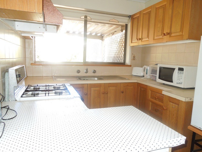 2 of 18 Brigalow Crescent, Mount Gambier SA 5290