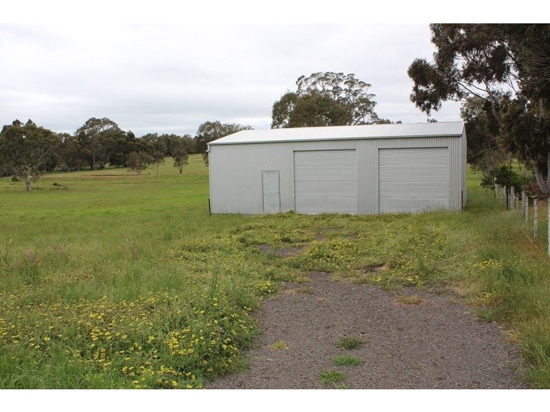 81 West Boundary Road, Hamilton VIC 3300