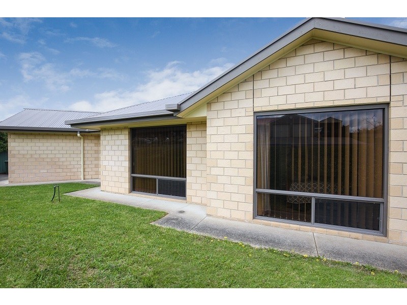 5 Rosemary Avenue, Mount Gambier SA 5290
