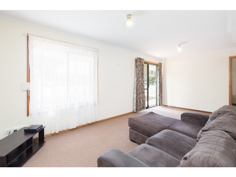 69 Elizabeth Street, Port Macdonnell SA 5291