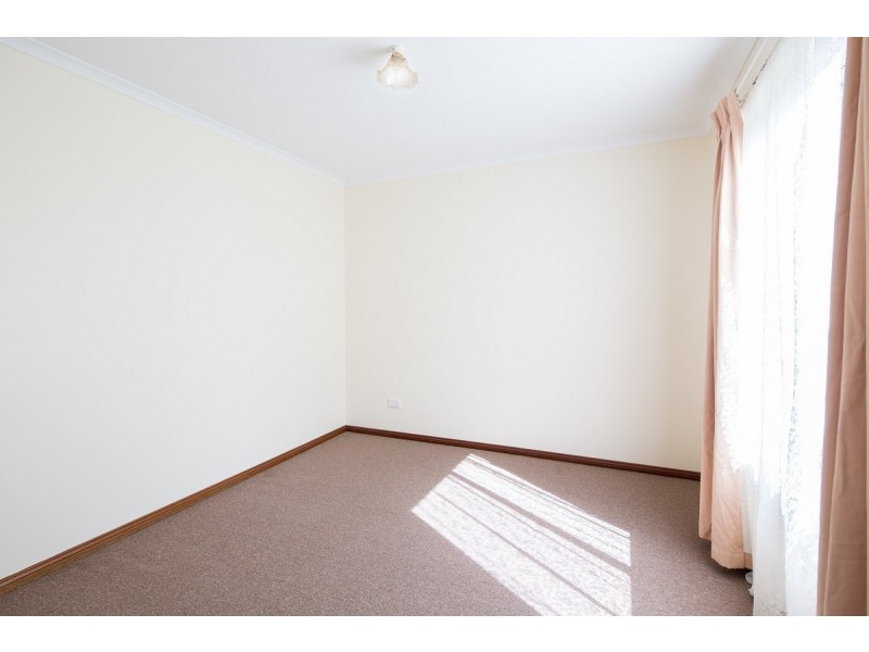 69 Elizabeth Street, Port Macdonnell SA 5291