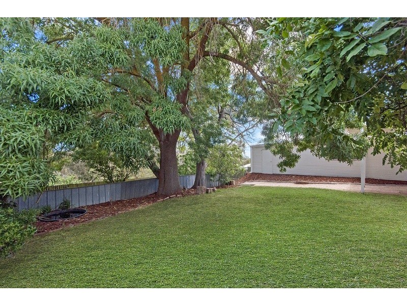 51 Carmichael Street, Hamilton VIC 3300