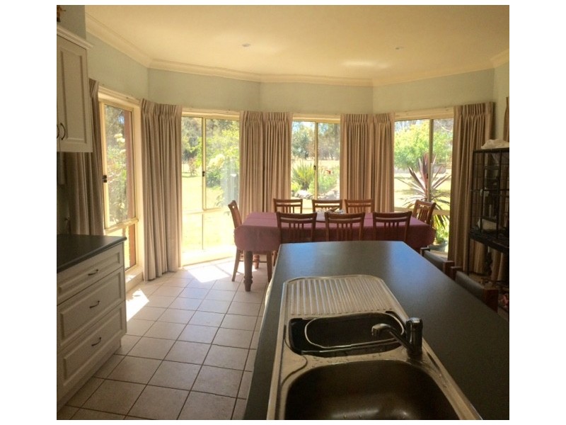 426 Henty Highway, Hamilton VIC 3300