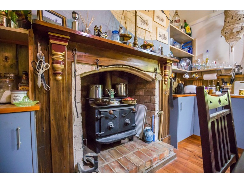 - Wanwin Road, Mumbannar VIC 3304