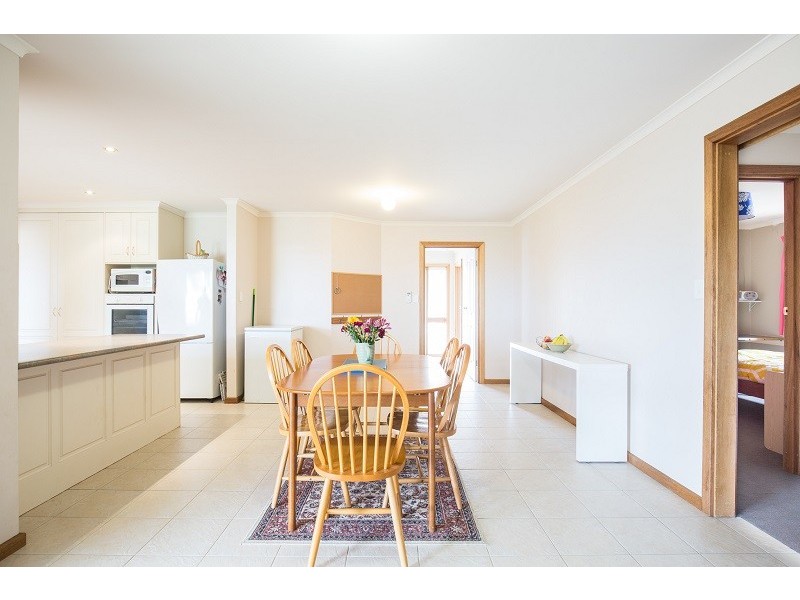 12 Lakewood Avenue, Mount Gambier SA 5290