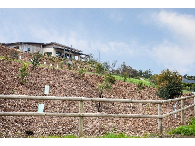 6 Eagle Court, Worrolong SA 5291