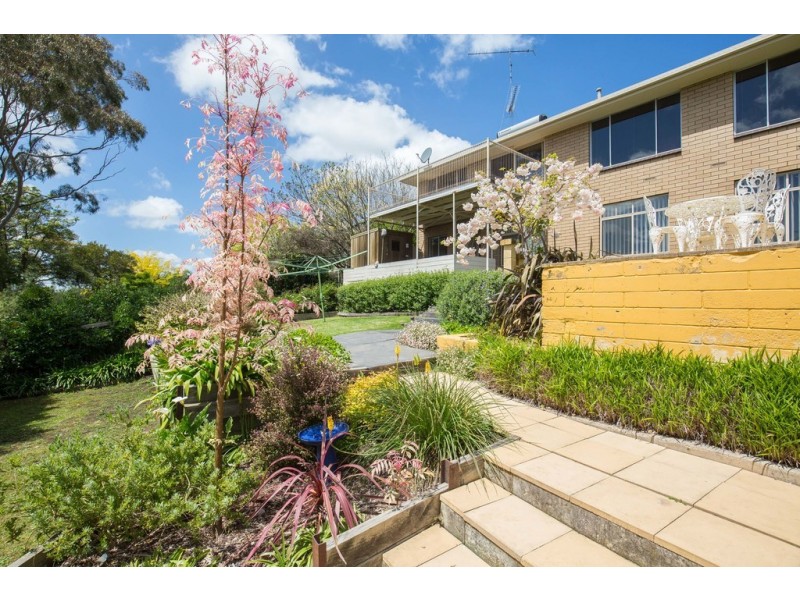 42 Lake Terrace West, Mount Gambier SA 5290