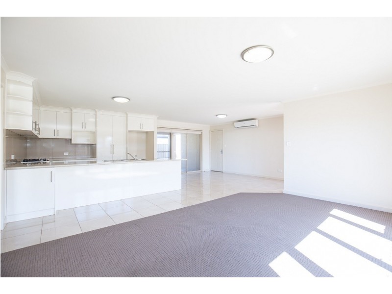 2/3 Queens Court, Mount Gambier SA 5290