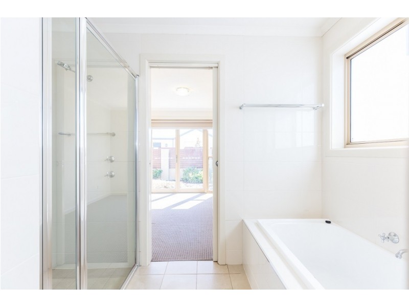 2/3 Queens Court, Mount Gambier SA 5290